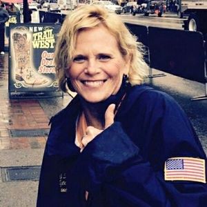 Meet your Posher, Wendy